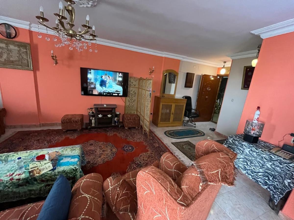 Spacious Apartment - Heliopolis 10Min From Airport カイロ エクステリア 写真
